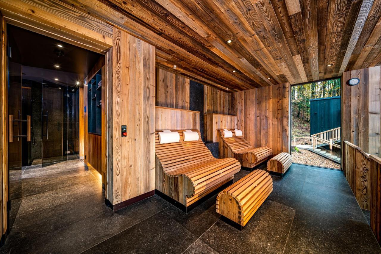 Hotel Fischerwirt Natur Waldspa Faistenau Exteriör bild